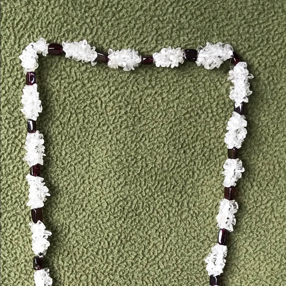 Natural Rock Crystal & GARNET Necklace - Picture 6 of 8